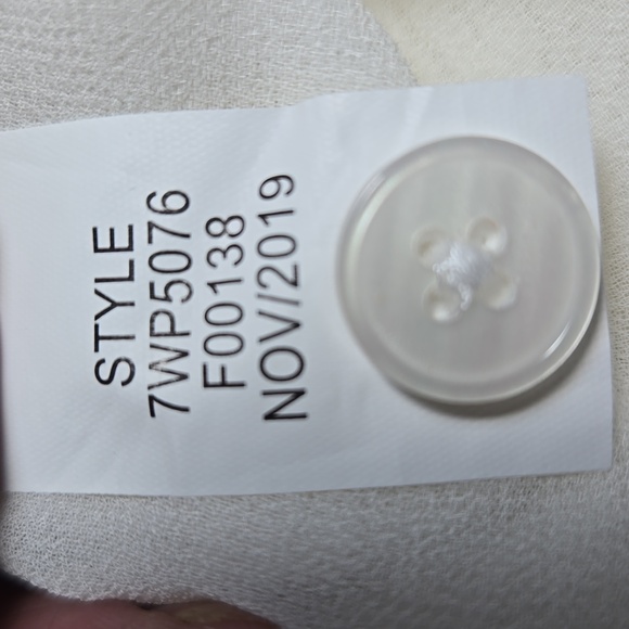 Lucky Brand 3/4 Sleeve Mixed Media Lace w/ Sheer Underlay Sweater Size Small - Picture 6 of 7